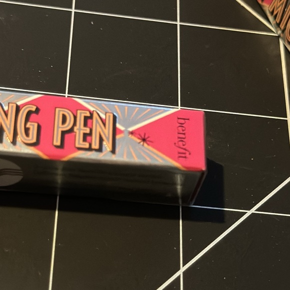 Eye Brow Filler - Picture 3 of 4